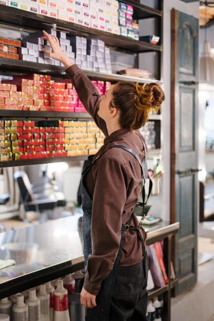 Vendre des produits de coiffure dans un salon de coiffure